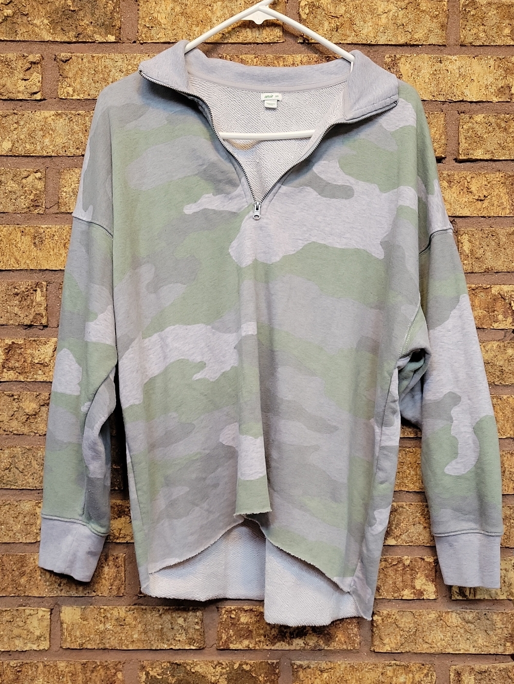 aerie Oversized Camo Pullover Size Small Quarter Zip Fall Casual Cotton Blend